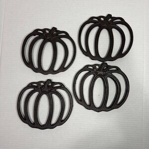 Set of 4 Cast Iron Pumpkin Trivets – Fall Decor‎ or Kitchen Hot Pads Rustic 6"